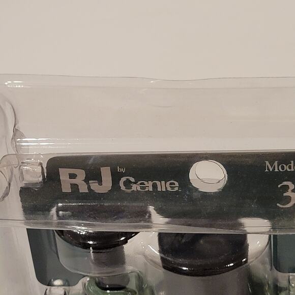 Lawn Genie RJ 3/4" Anti-Siphon Valve with Flow Control - 54000 New, sealed - Picture 5 of 14